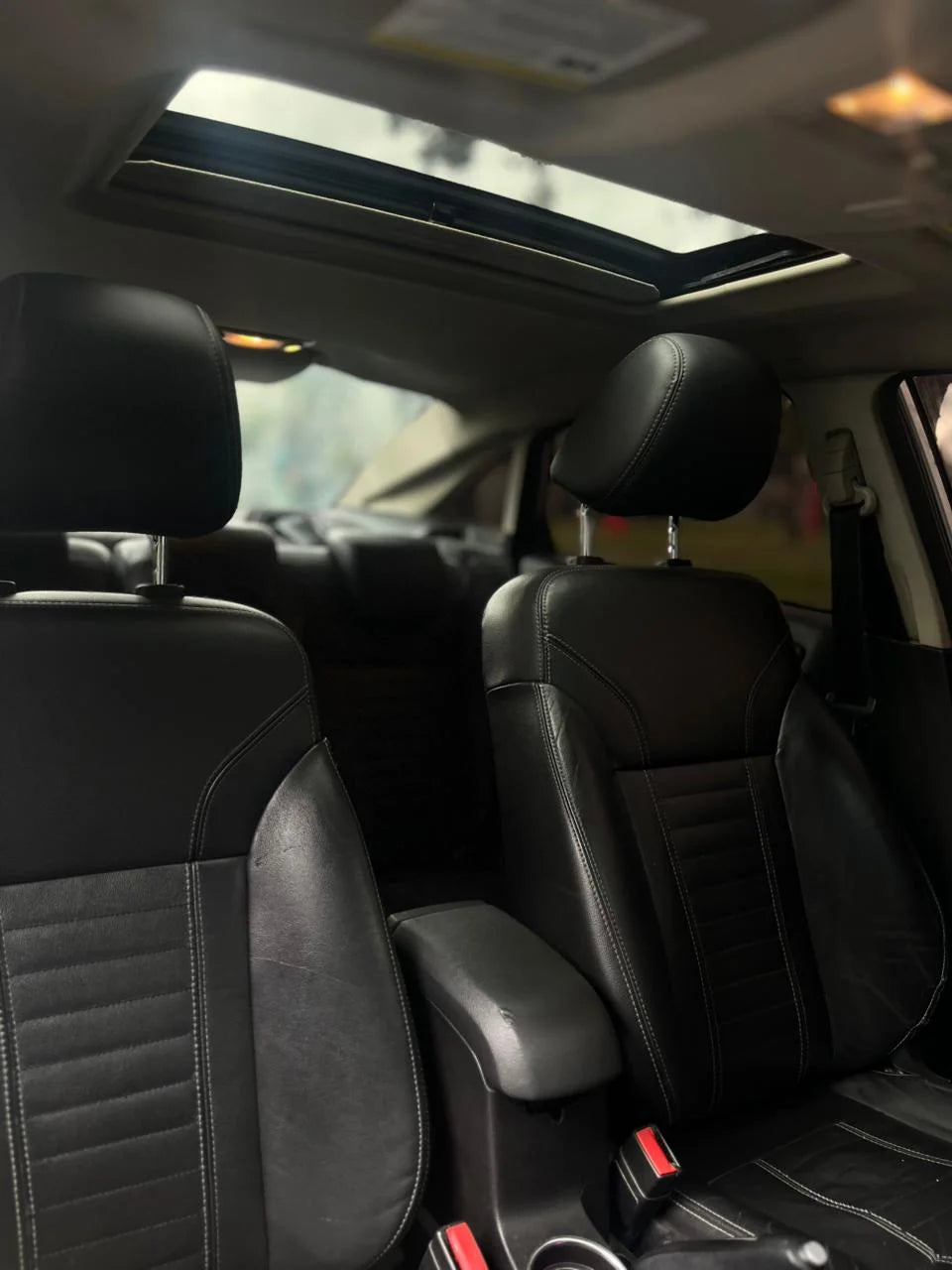 FORD FIESTA TITANIUM SEDAN