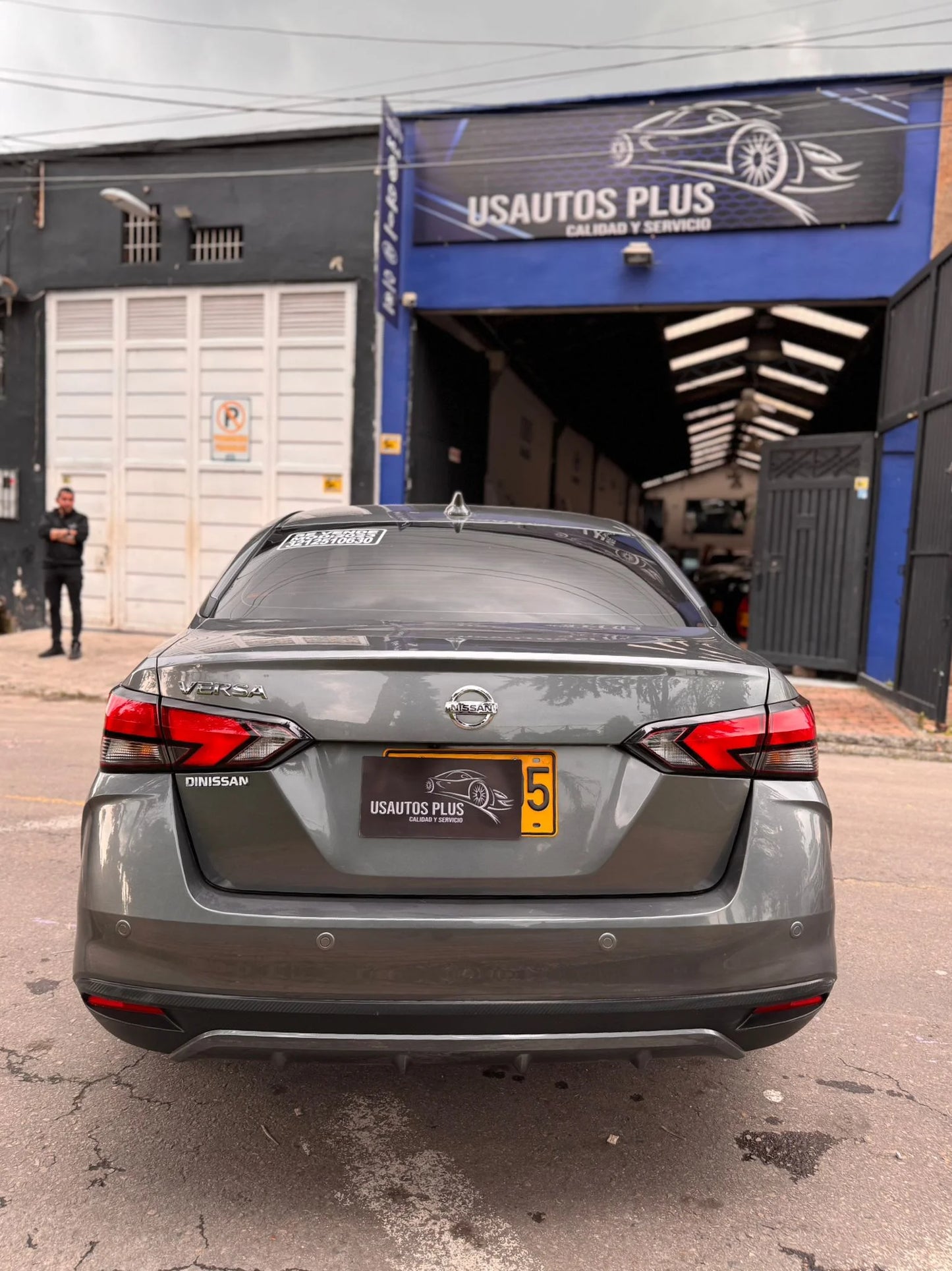 NISSAN VERSA EXCLUSIVE 1.6