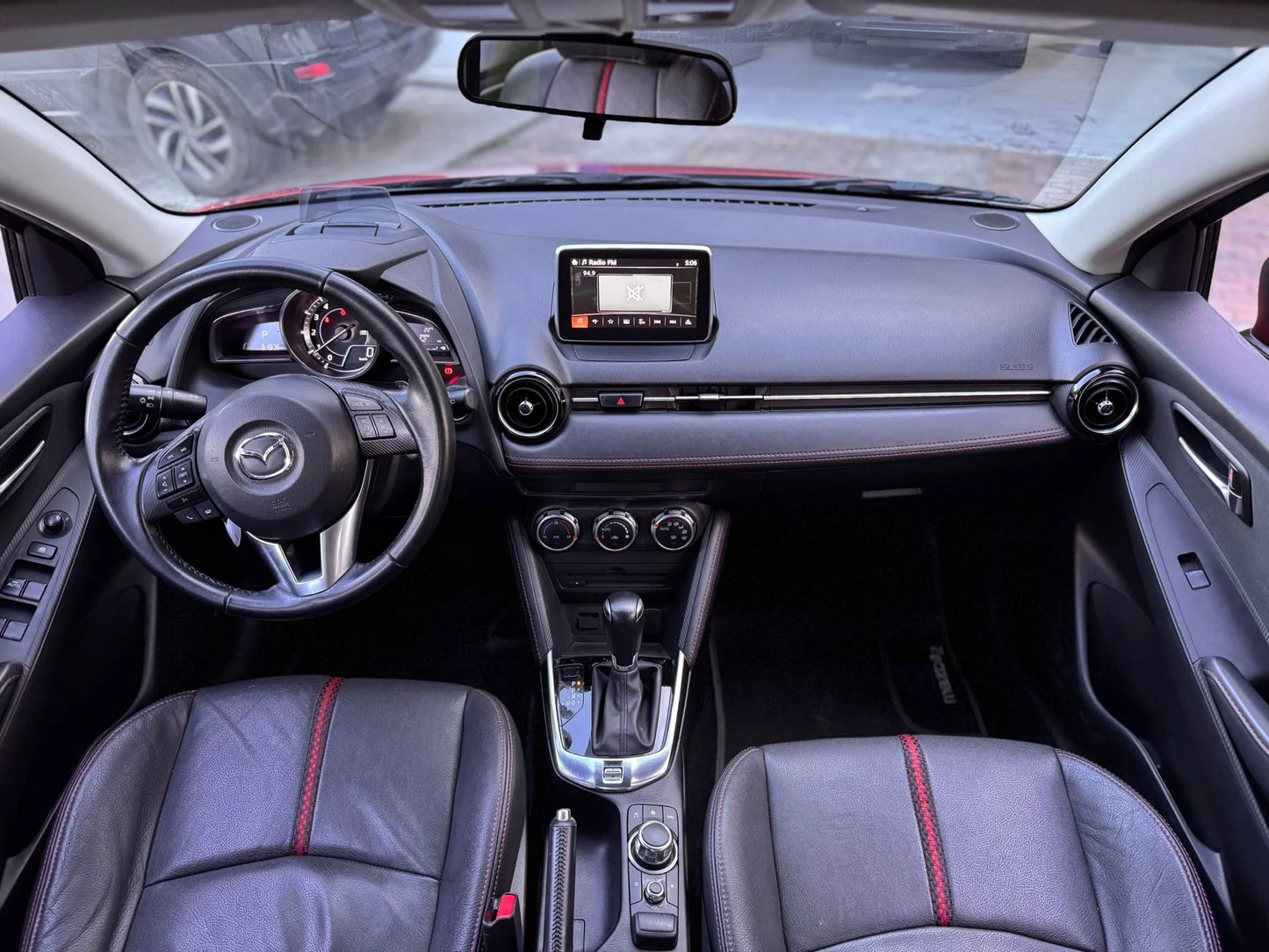 MAZDA 2 GRAND TOURING HATCHBACK AUTOMÁTICO