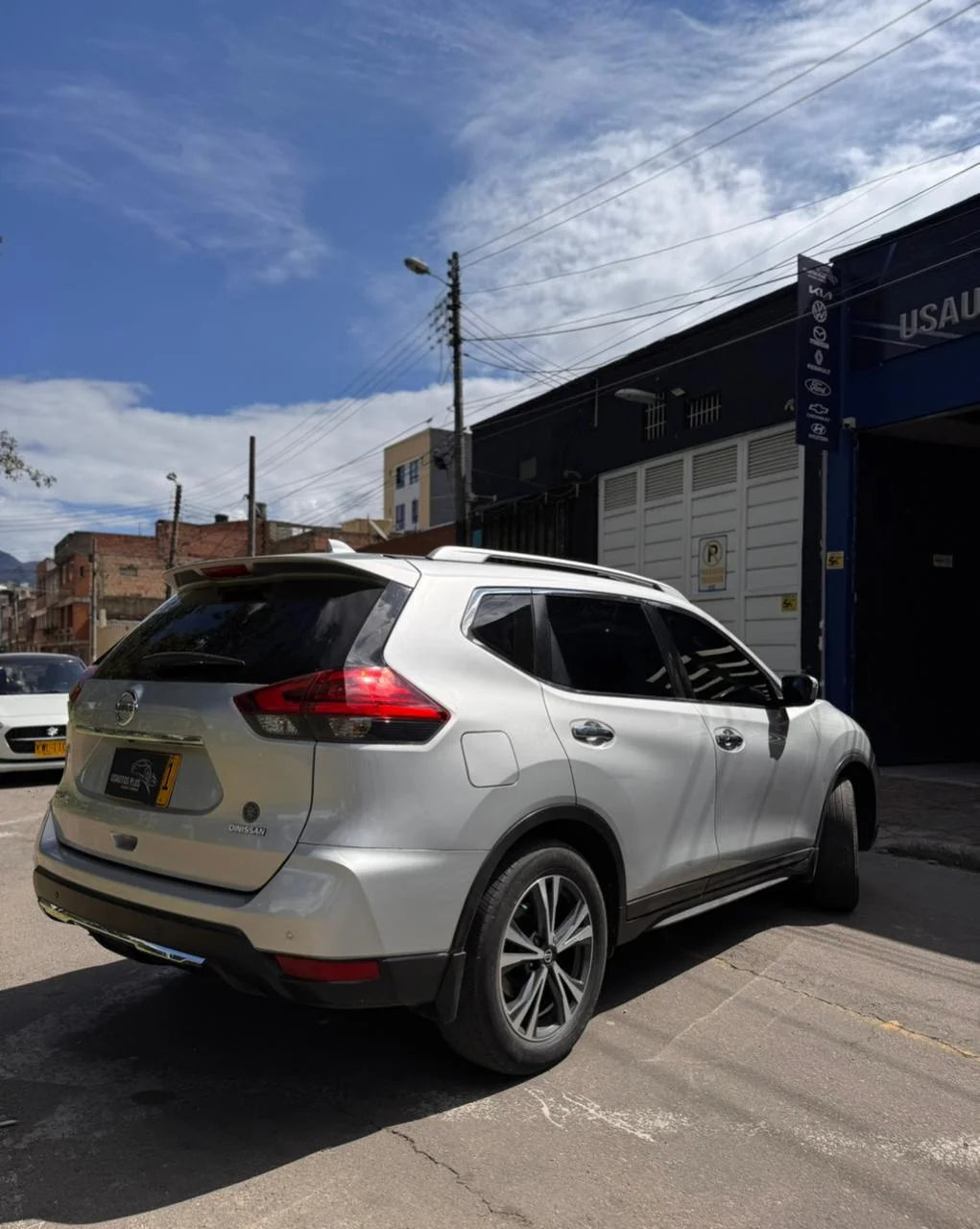 NISSAN X-TRAIL ADVANCE AUTOMÁTICA