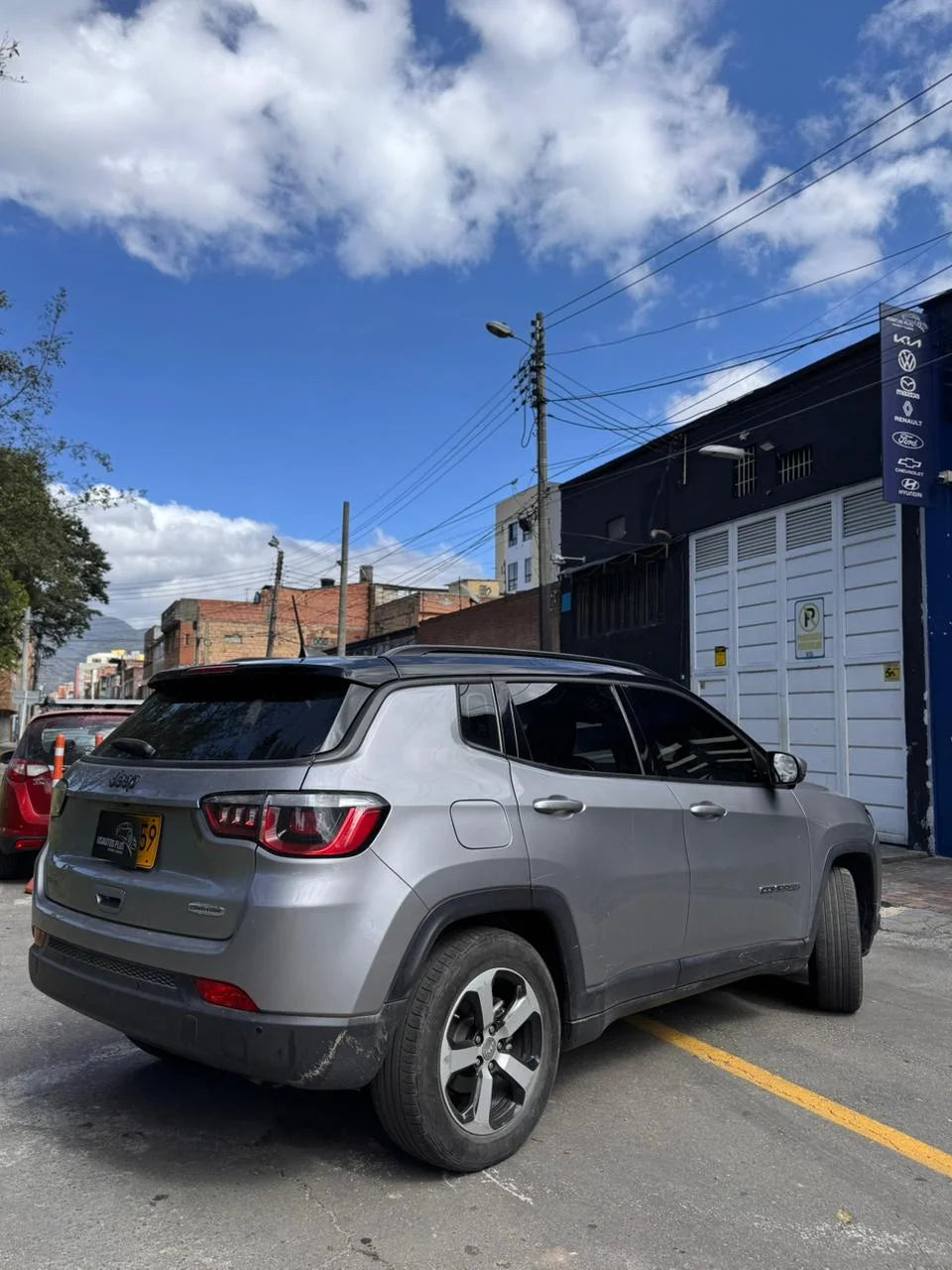 JEEP COMPASS LONGITUDE AUTOMÁTICA