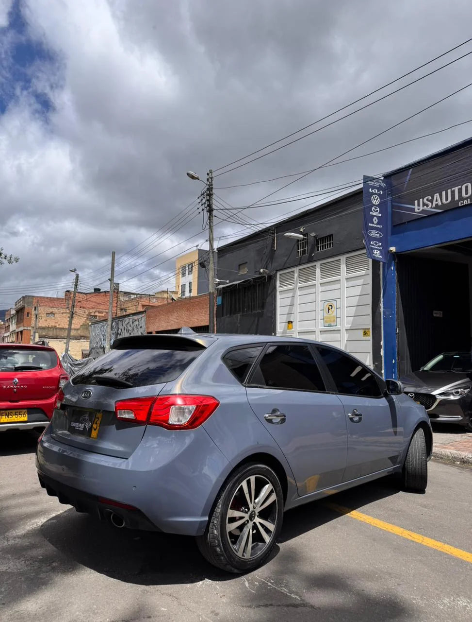 KIA CERATO FORTE 1.6 MECÁNICO