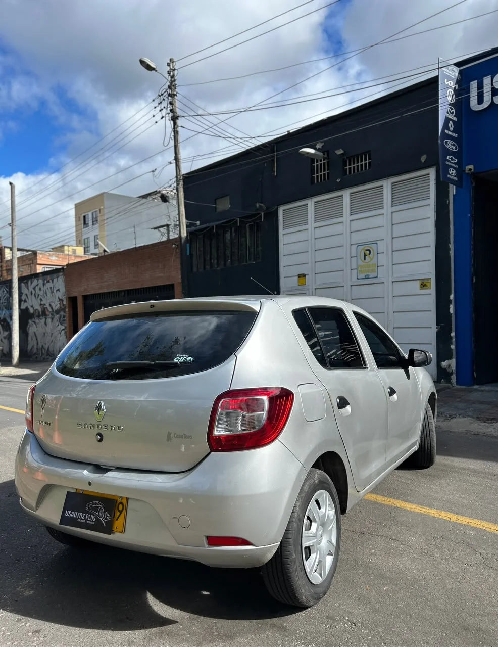 RENAULT SANDERO EXPRESSION MT