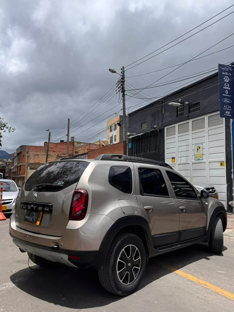 RENAULT DUSTER DYNAMIQUE / INTENS MT 4X2