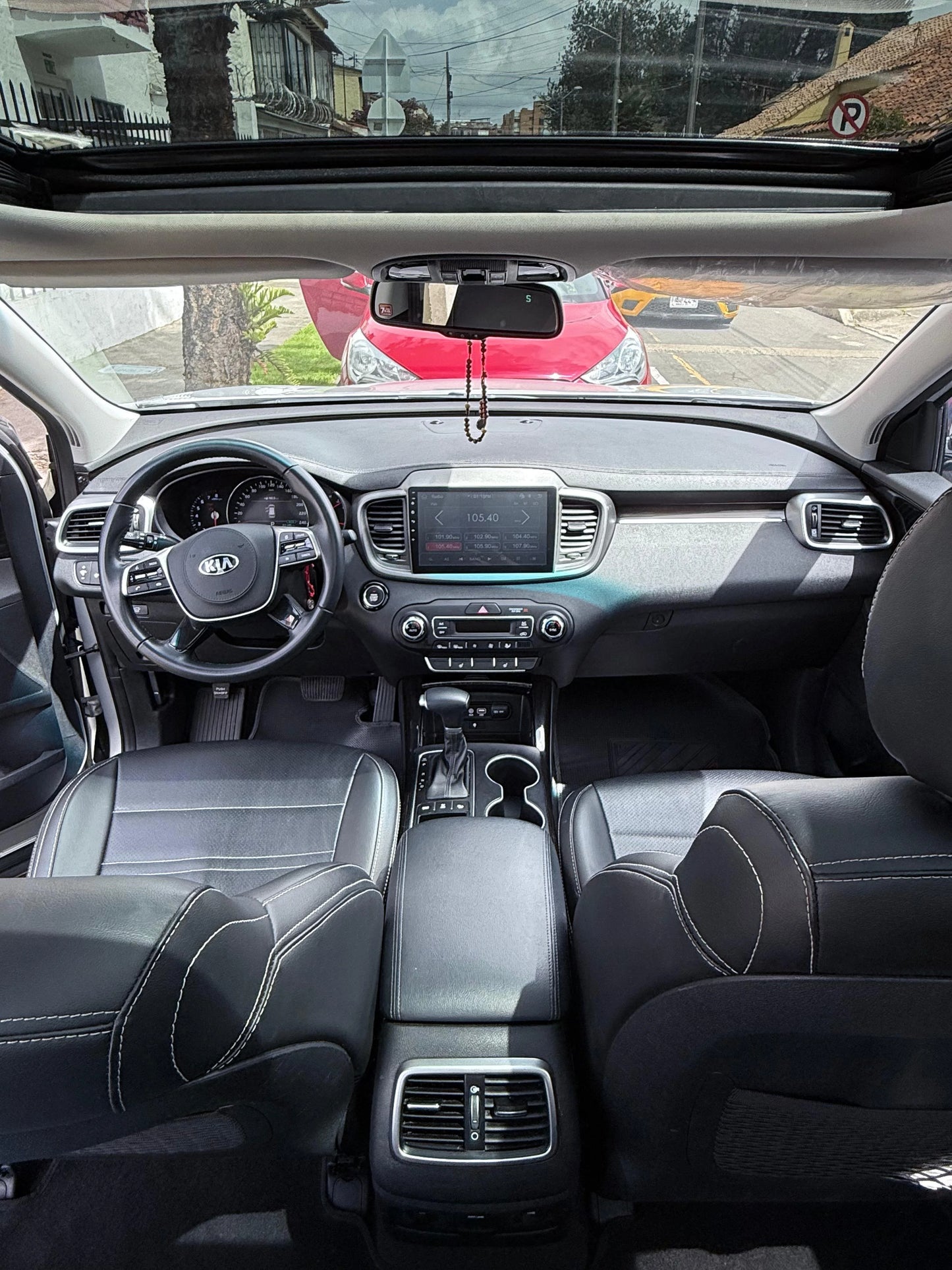 KIA SORENTO ZENITH 7 PUESTOS GASOLINA 3.3L FULL EQUIPO