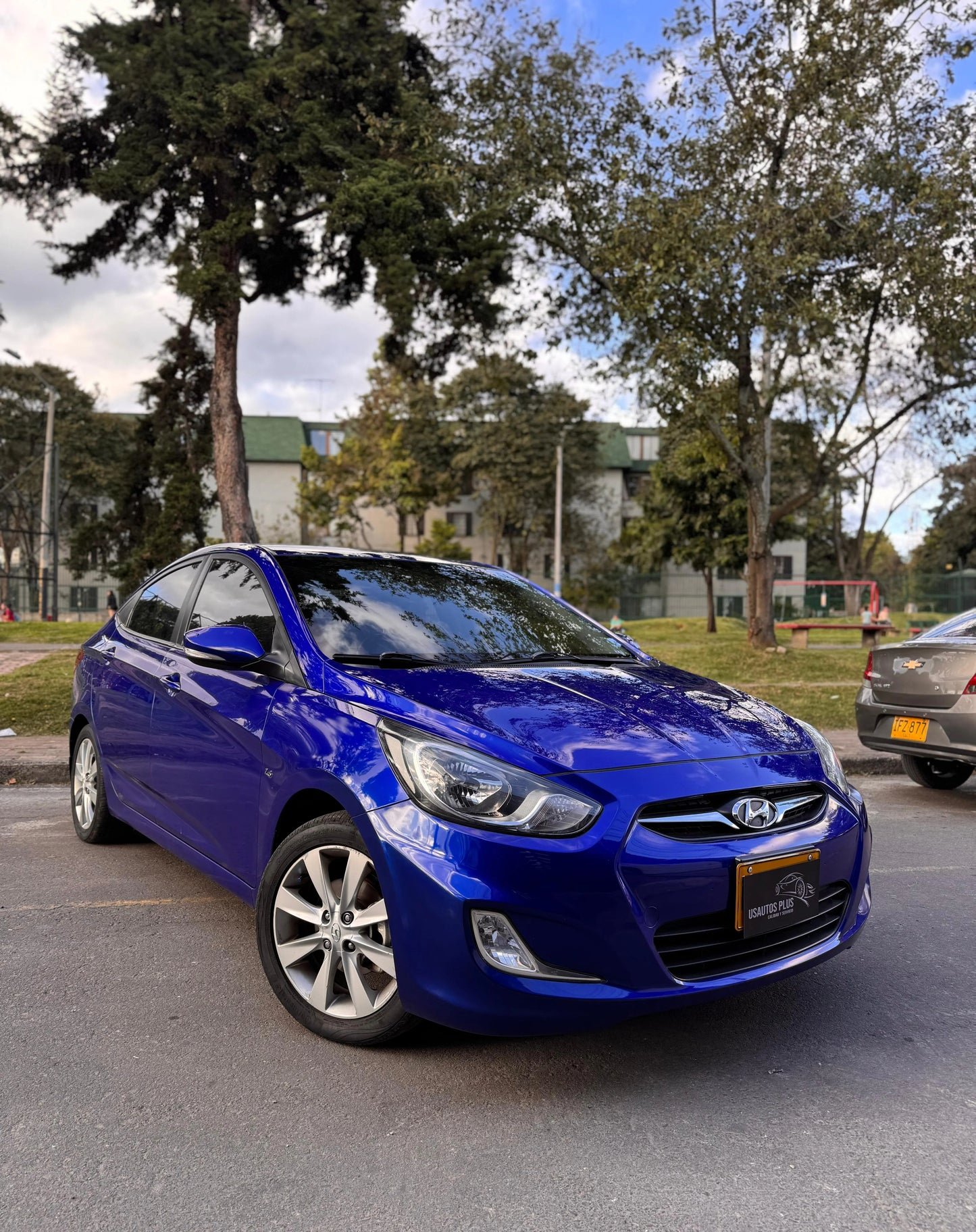 HYUNDAI i25 SEDÁN AUTOMÁTICO