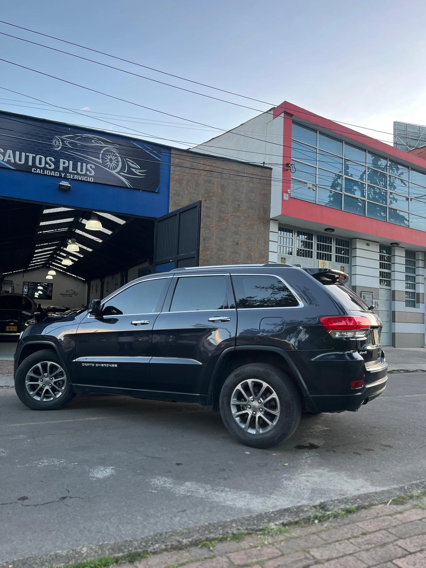 JEEP GRAND CHEROKEE LIMITED 2014 - 4X4