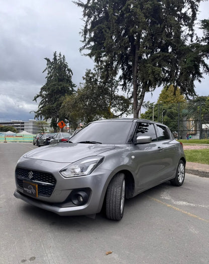 SUZUKI SWIFT HYBRID GLX 2024