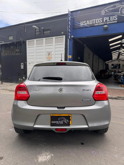 SUZUKI SWIFT HYBRID GLX 2024