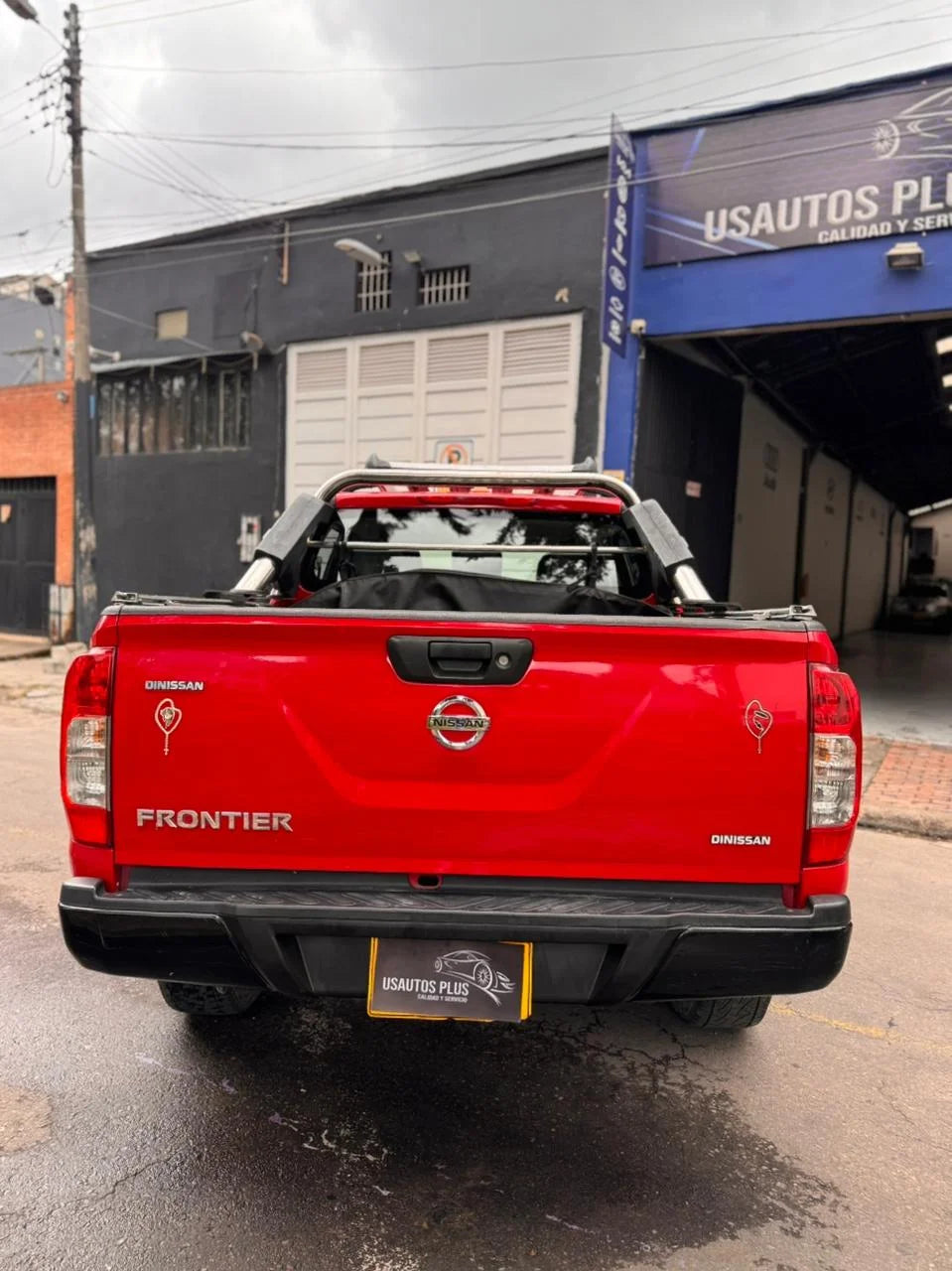 NISSAN FRONTIER – MECÁNICA GASOLINA 2.5L DOBLE CABINA