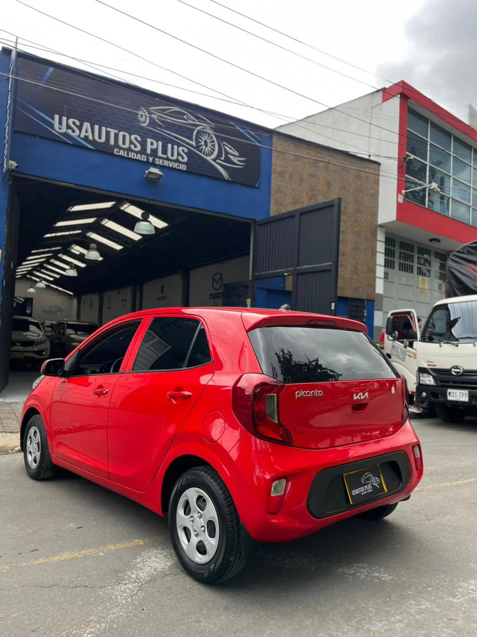 KIA PICANTO EMOTION MT