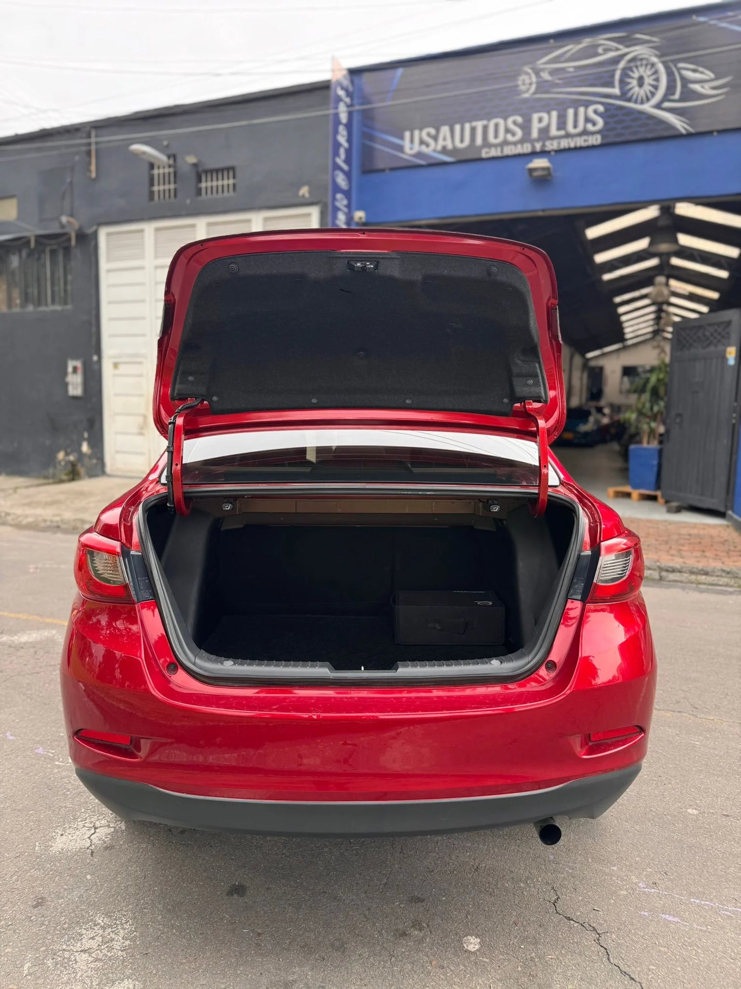 MAZDA 2 TOURING – AUTOMÁTICO 1.5L SEDÁN COMPACTO