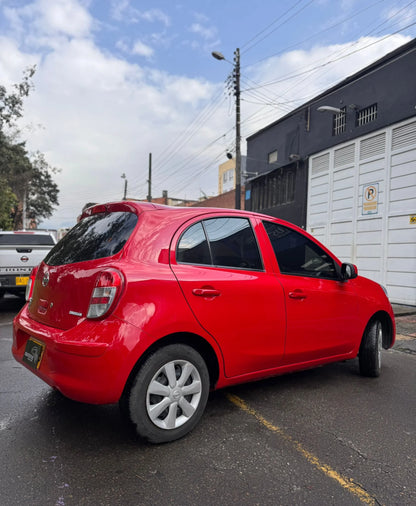 NISSAN MARCH ACTIVE EMOTION 1.6L MECÁNICO