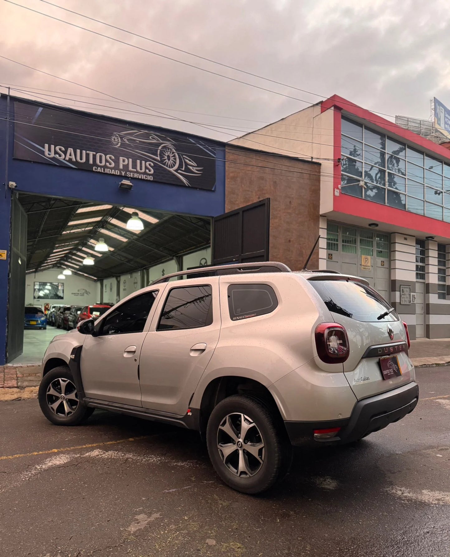 RENAULT DUSTER INTENS 1.3 TURBO AUTOMÁTICA 4x2