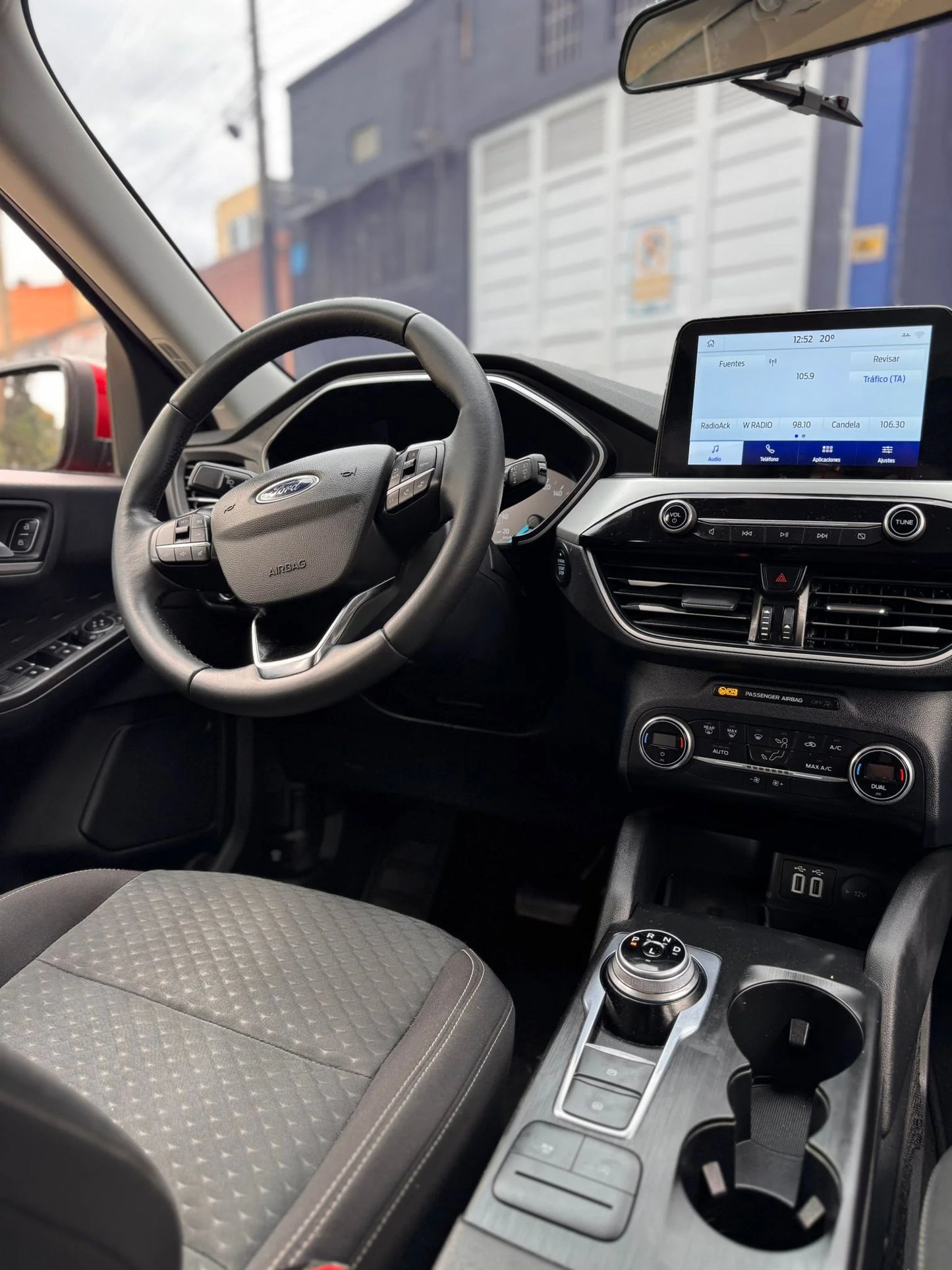 FORD ESCAPE SE ECOBOOST AUTOMÁTICA GASOLINA