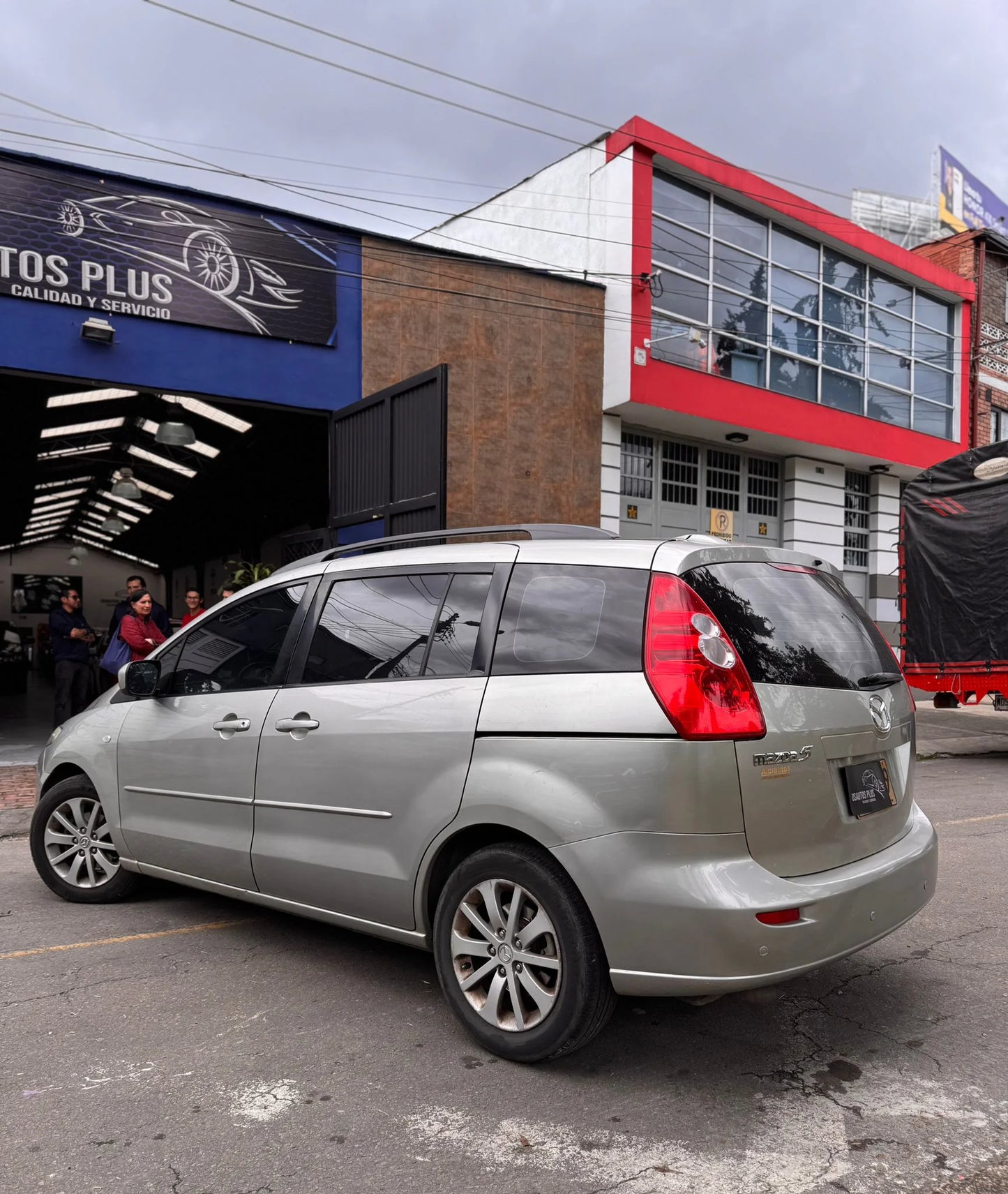 MAZDA 5 FULL EQUIPO AT