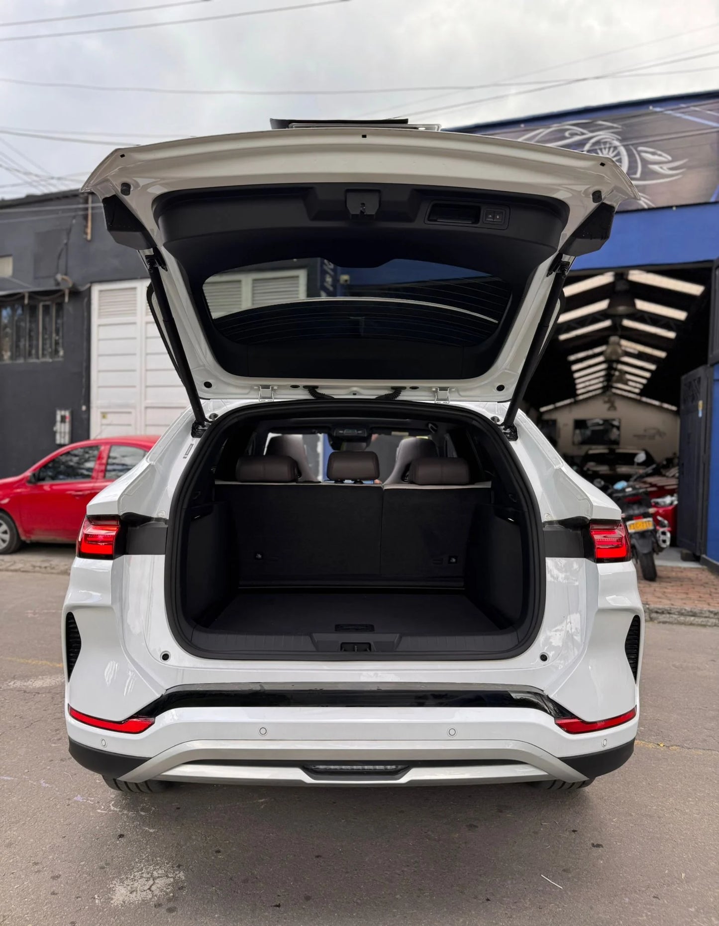 BYD SONG PLUS EV FULL EQUIPO 100% ELÉCTRICO