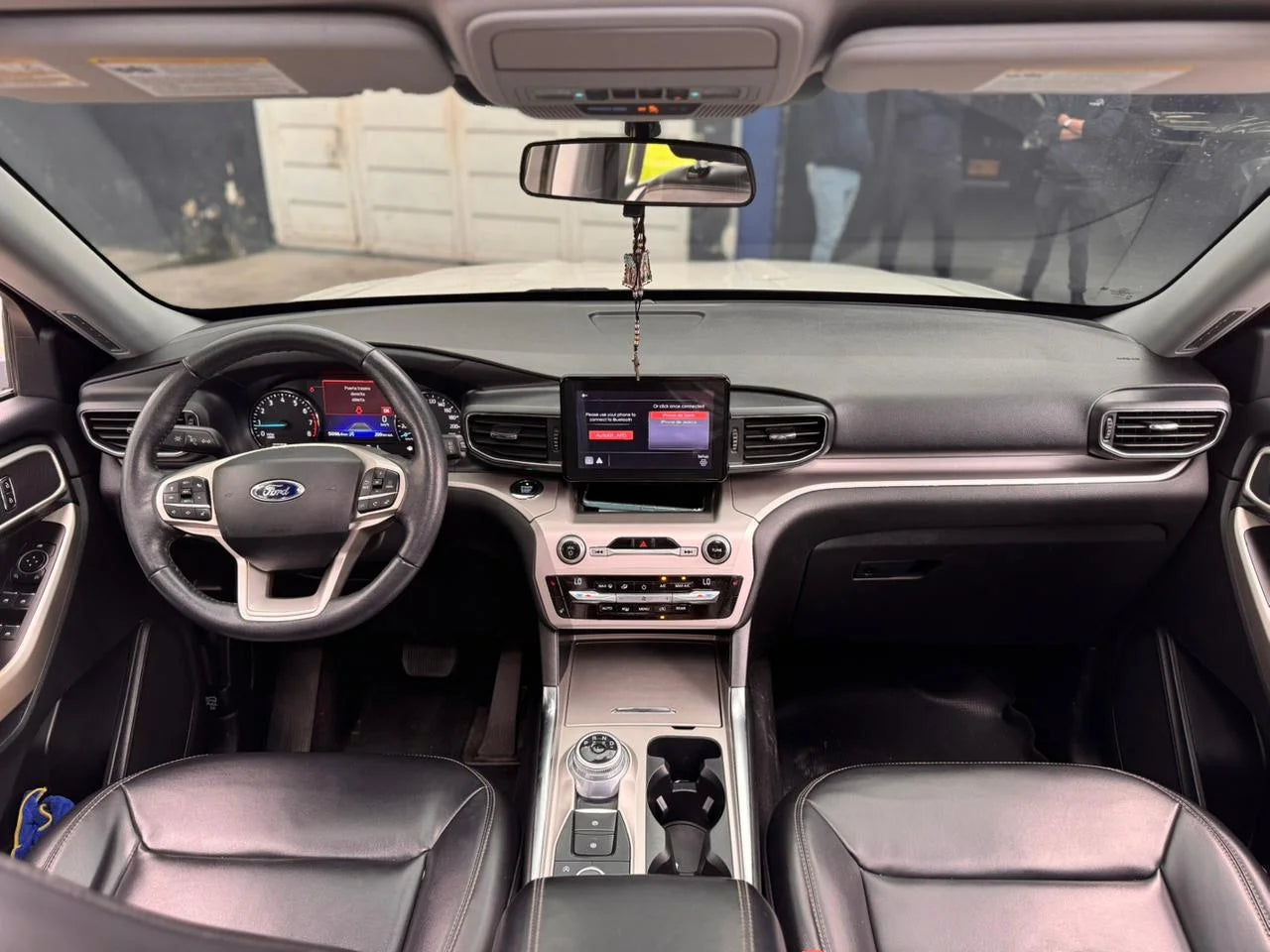 FORD EXPLORER XLT 4X4 PLUS