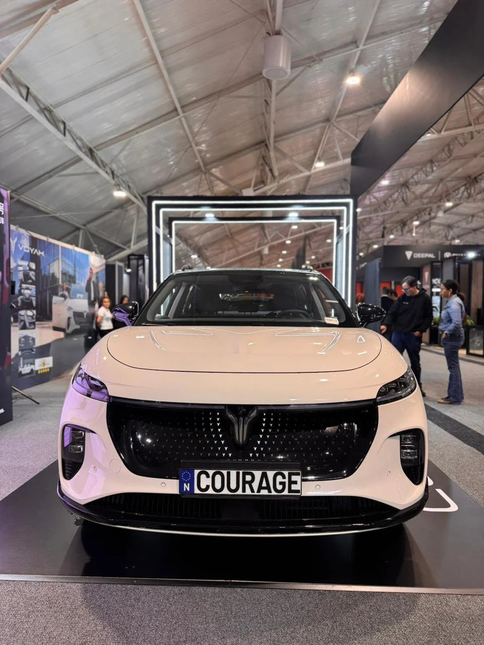 VOYAH COURAGE – SUV 100% Eléctrica Premium