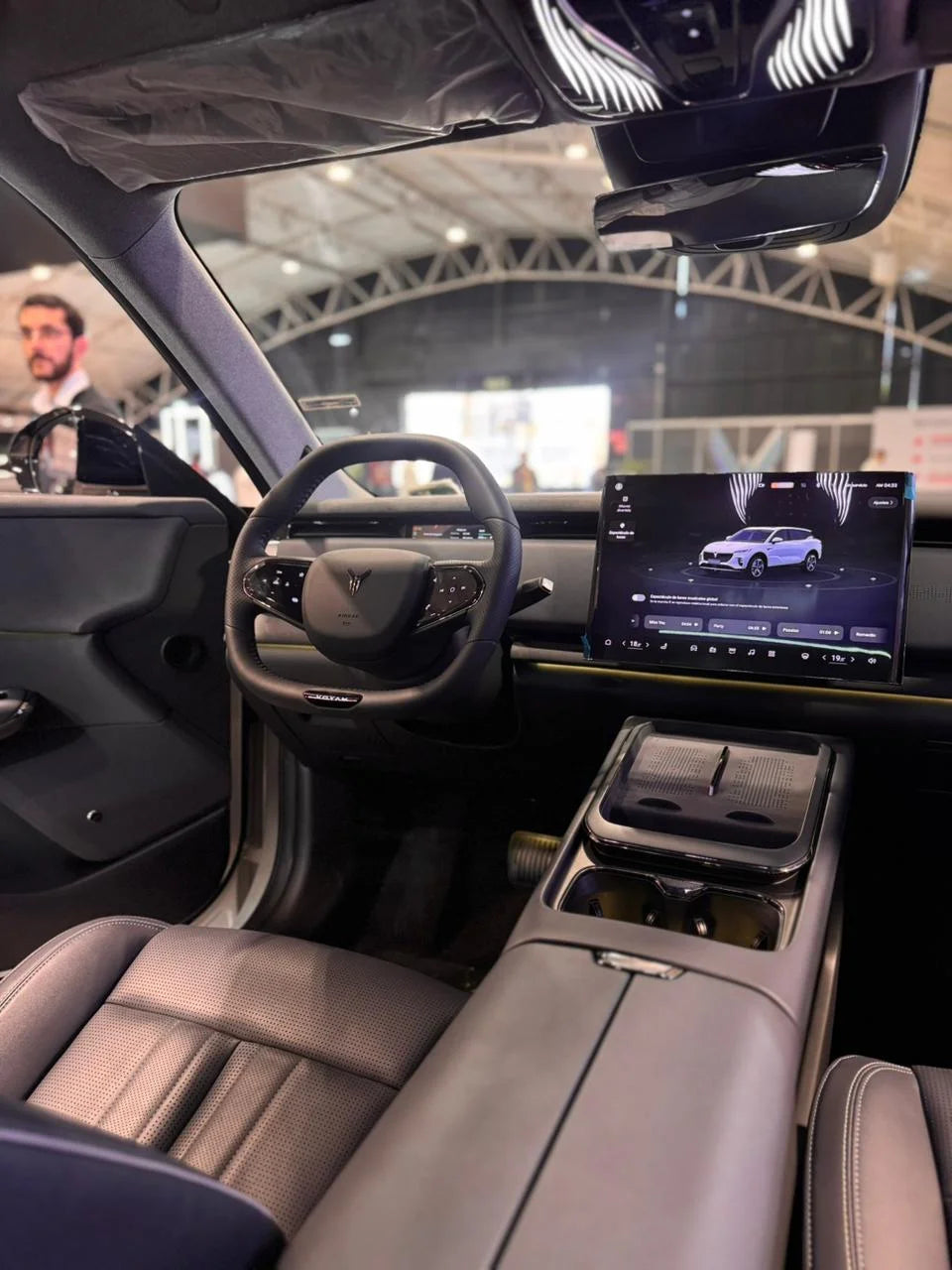 VOYAH COURAGE – SUV 100% Eléctrica Premium