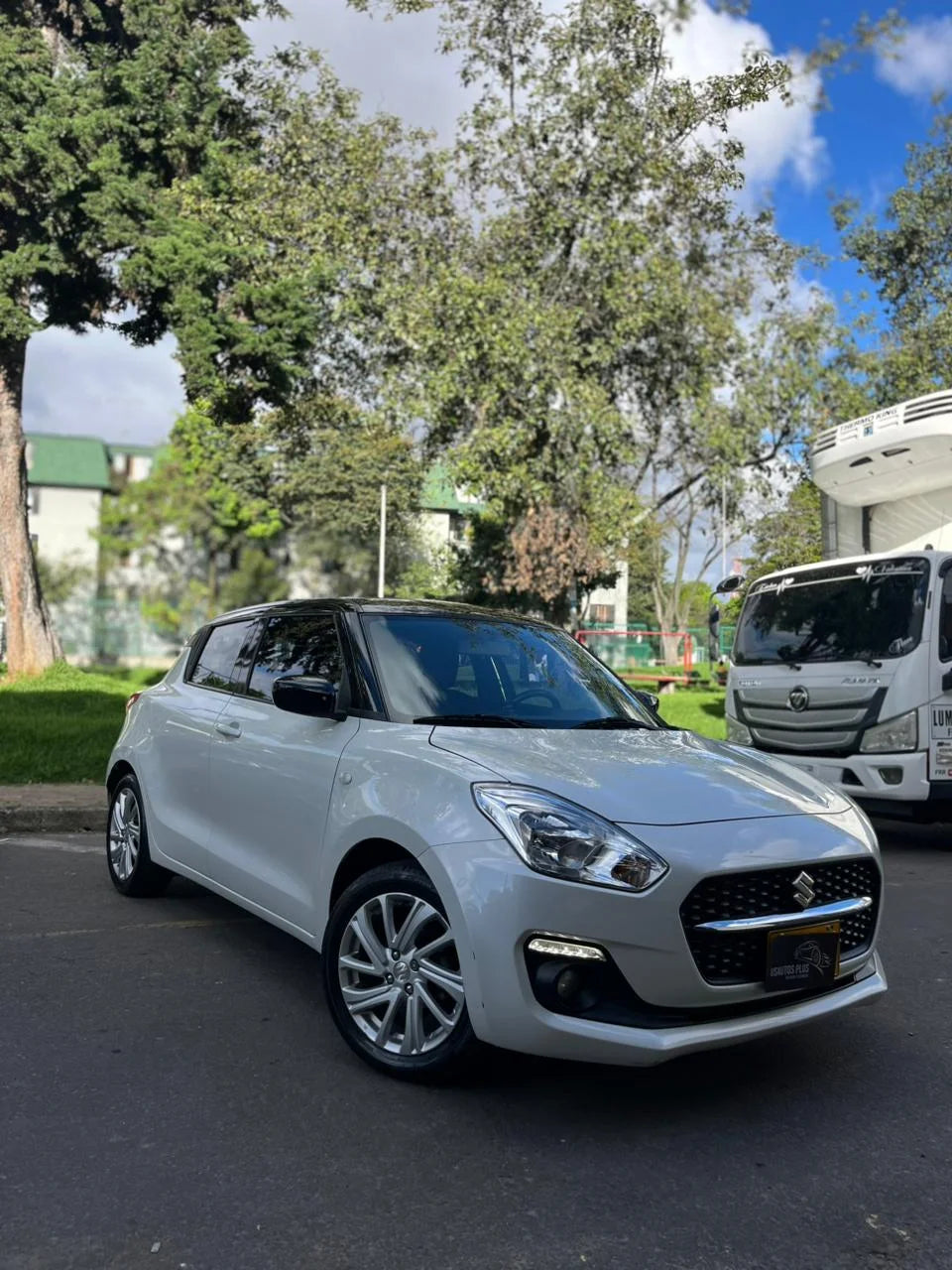 SUZUKI SWIFT HYBRID BITONO 2022