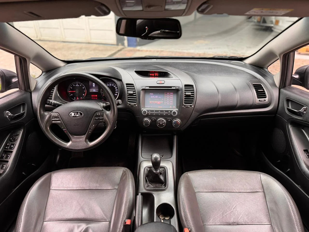 KIA CERATO PRO EX MT