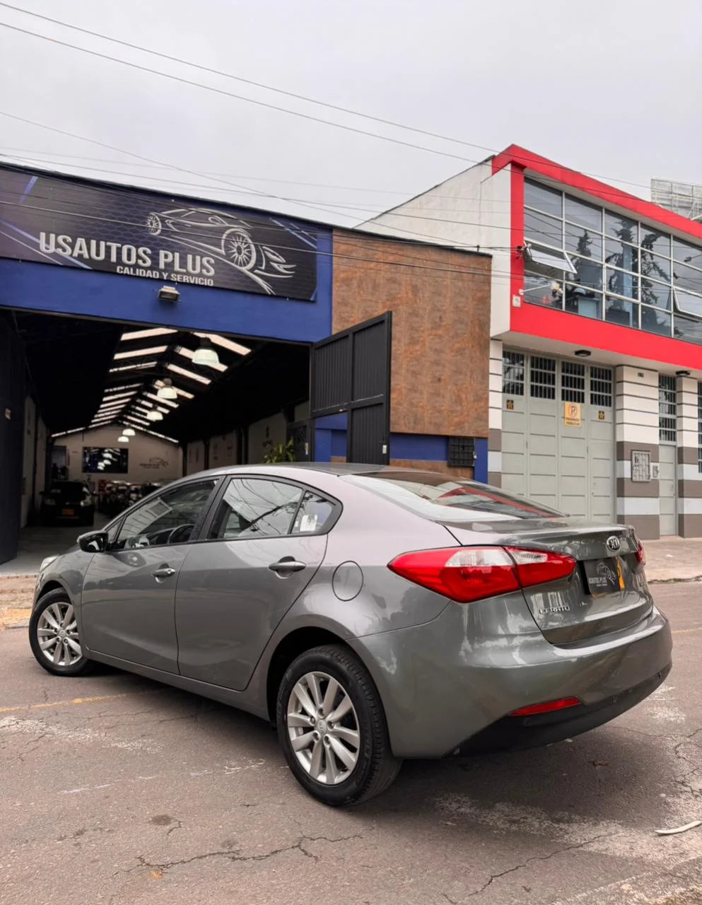 KIA CERATO PRO EX MT