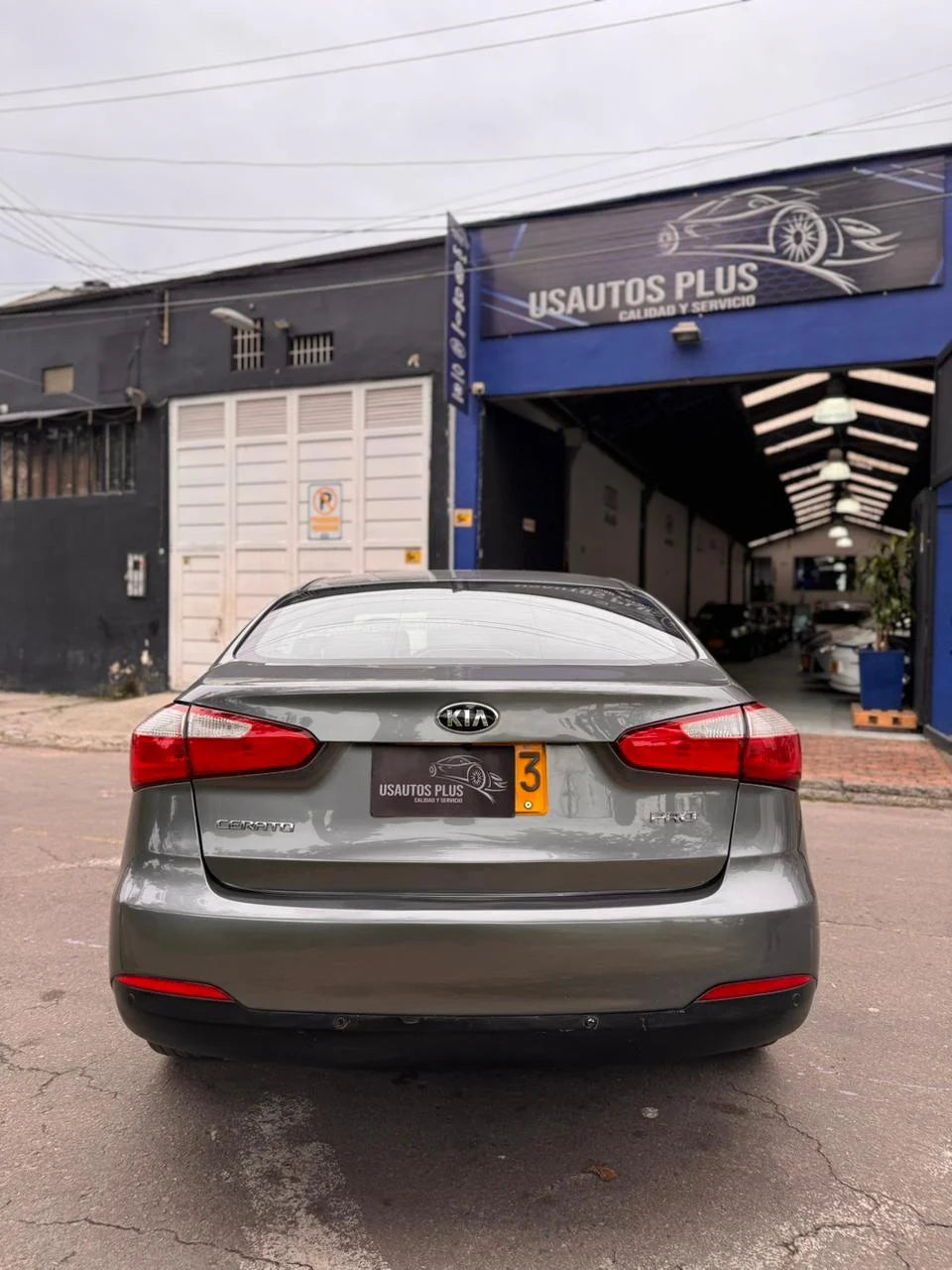 KIA CERATO PRO EX MT