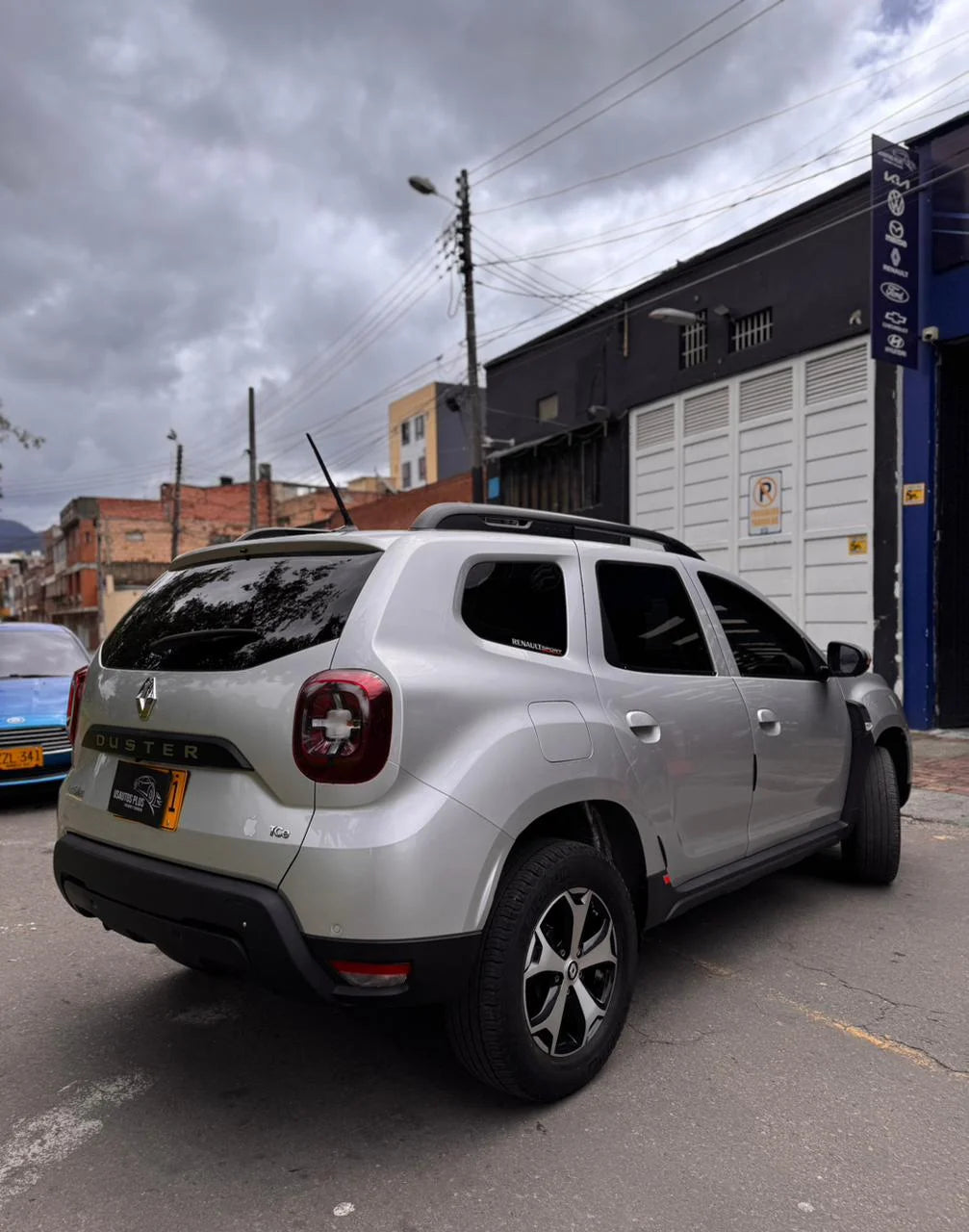 RENAULT DUSTER INTENS 1.3 TURBO AUTOMÁTICA 4x2