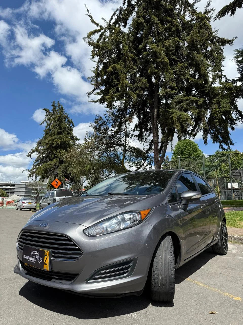 FORD FIESTA HATCHBACK SE