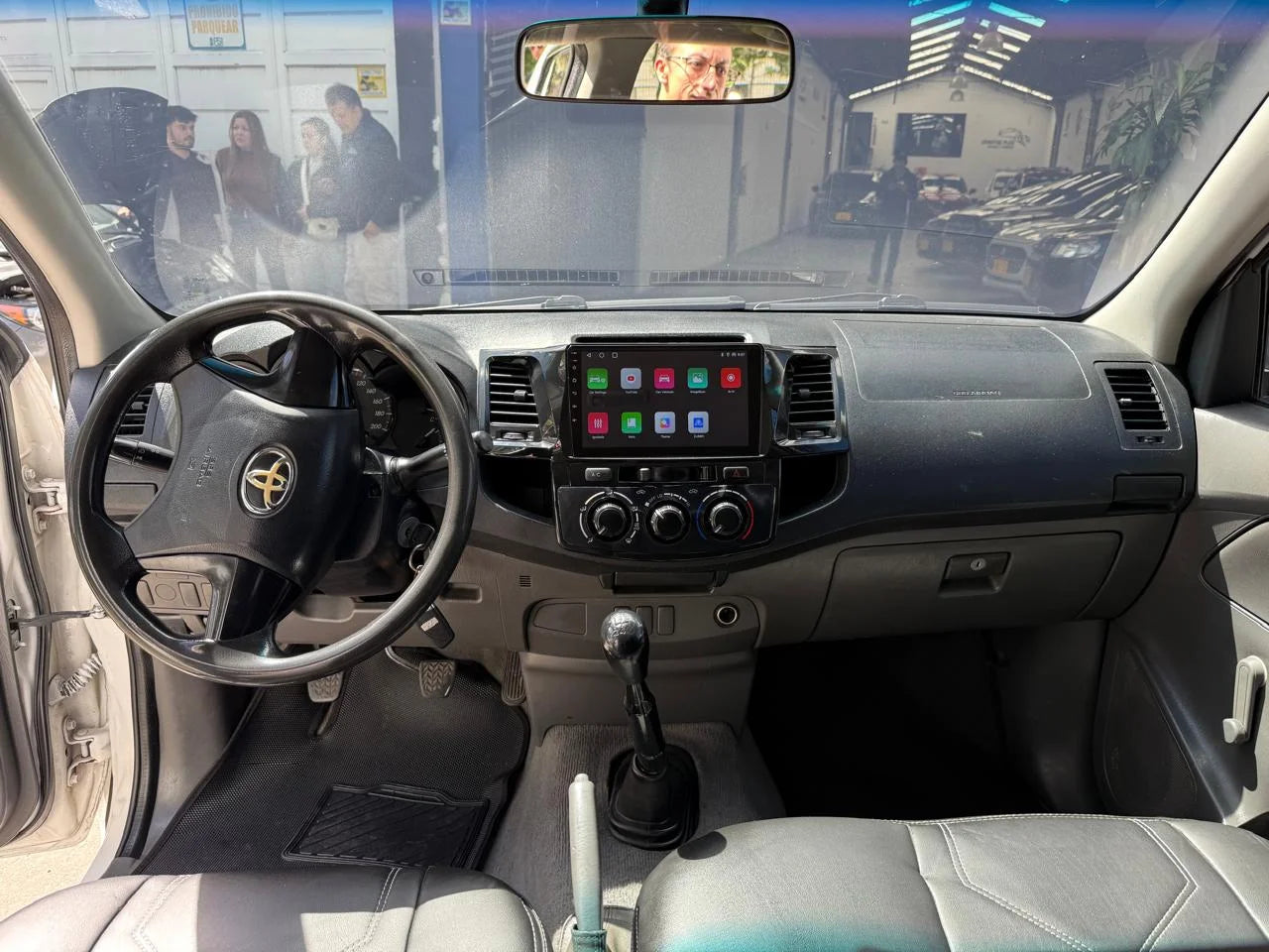 TOYOTA HILUX 2.7 GASOLINA MECANICA