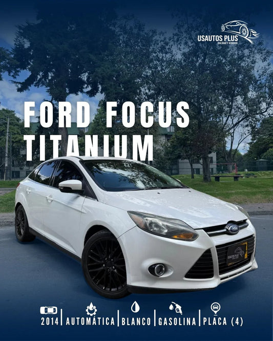 FORD FOCUS TITANIUM SEDÁN