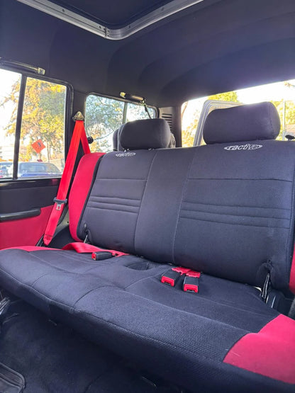 MITSUBISHI L047GW – 4x4 CLÁSICO 8 PUESTOS