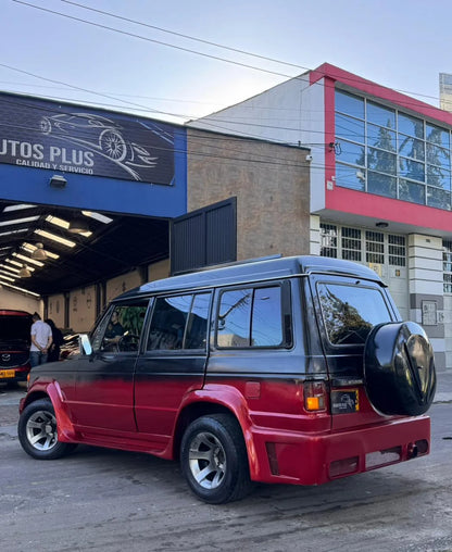 MITSUBISHI L047GW – 4x4 CLÁSICO 8 PUESTOS