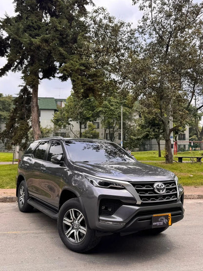 TOYOTA FORTUNER 2.7 GASOLINA AT