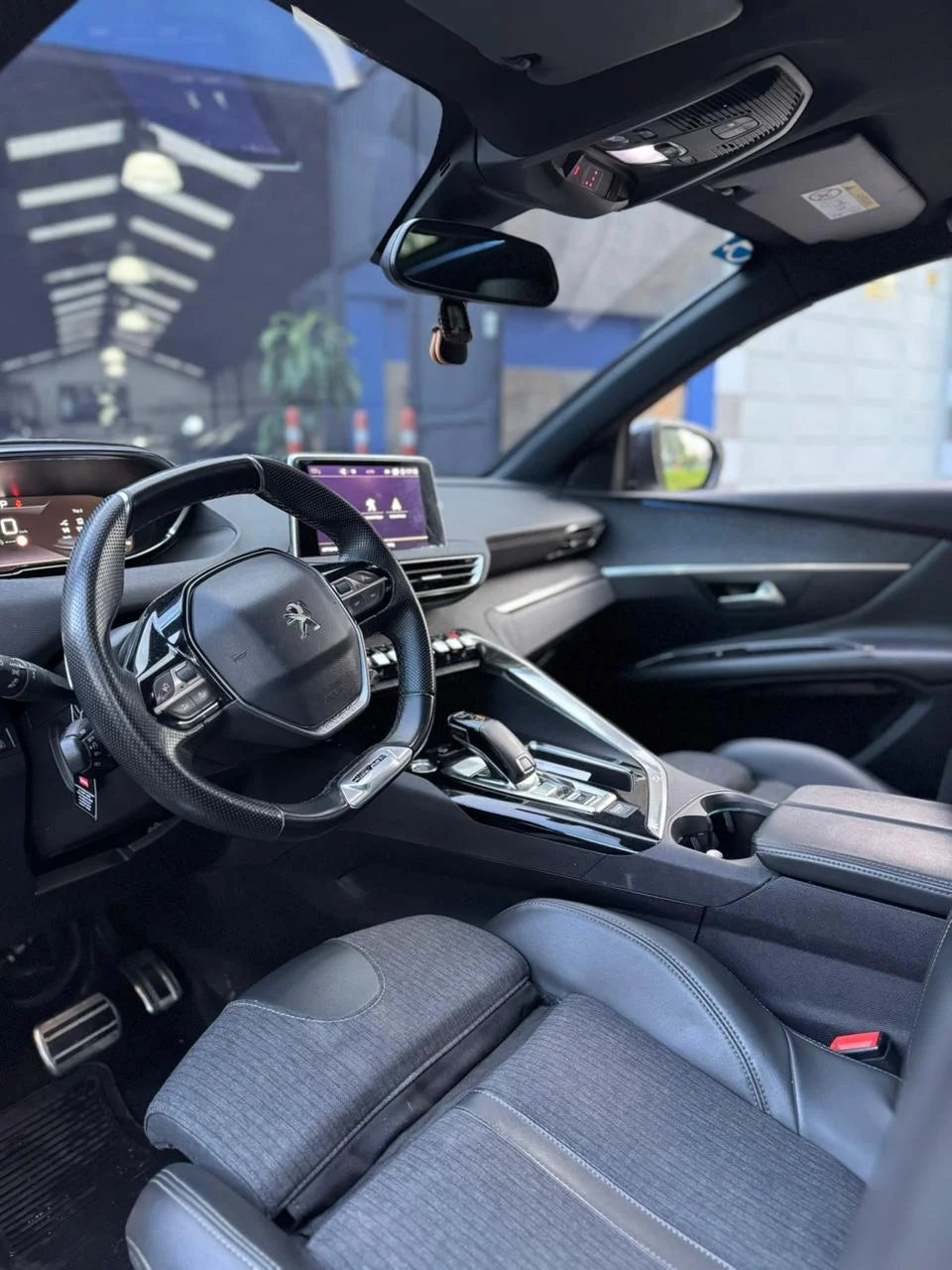 PEUGEOT 3008 GT LINE– AUTOMÁTICA 1.6L SUV PREMIUM