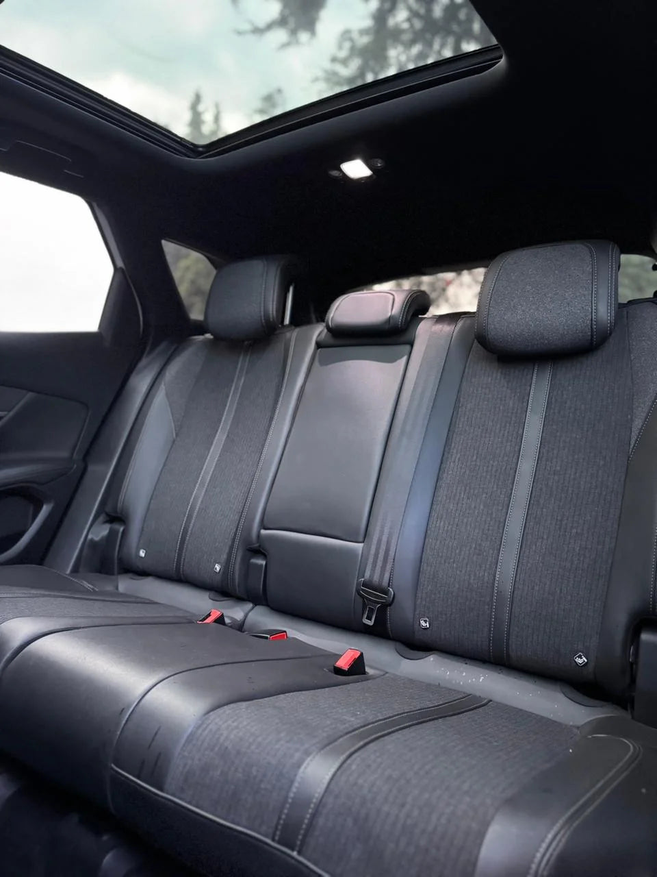 PEUGEOT 3008 GT LINE– AUTOMÁTICA 1.6L SUV PREMIUM