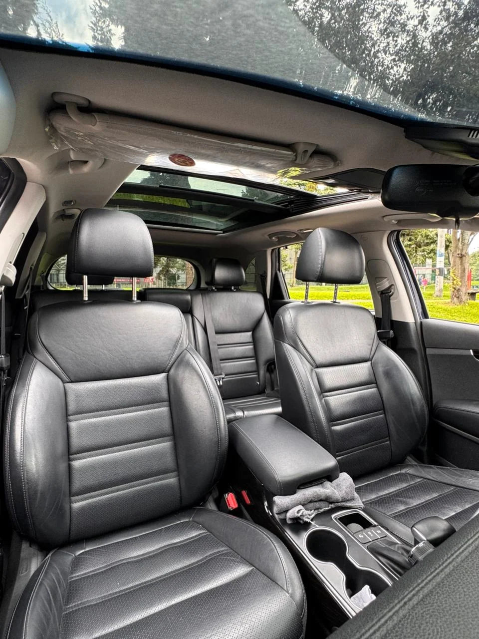 KIA SORENTO 3.3 GASOLINA ZENITH – 7 PUESTOS