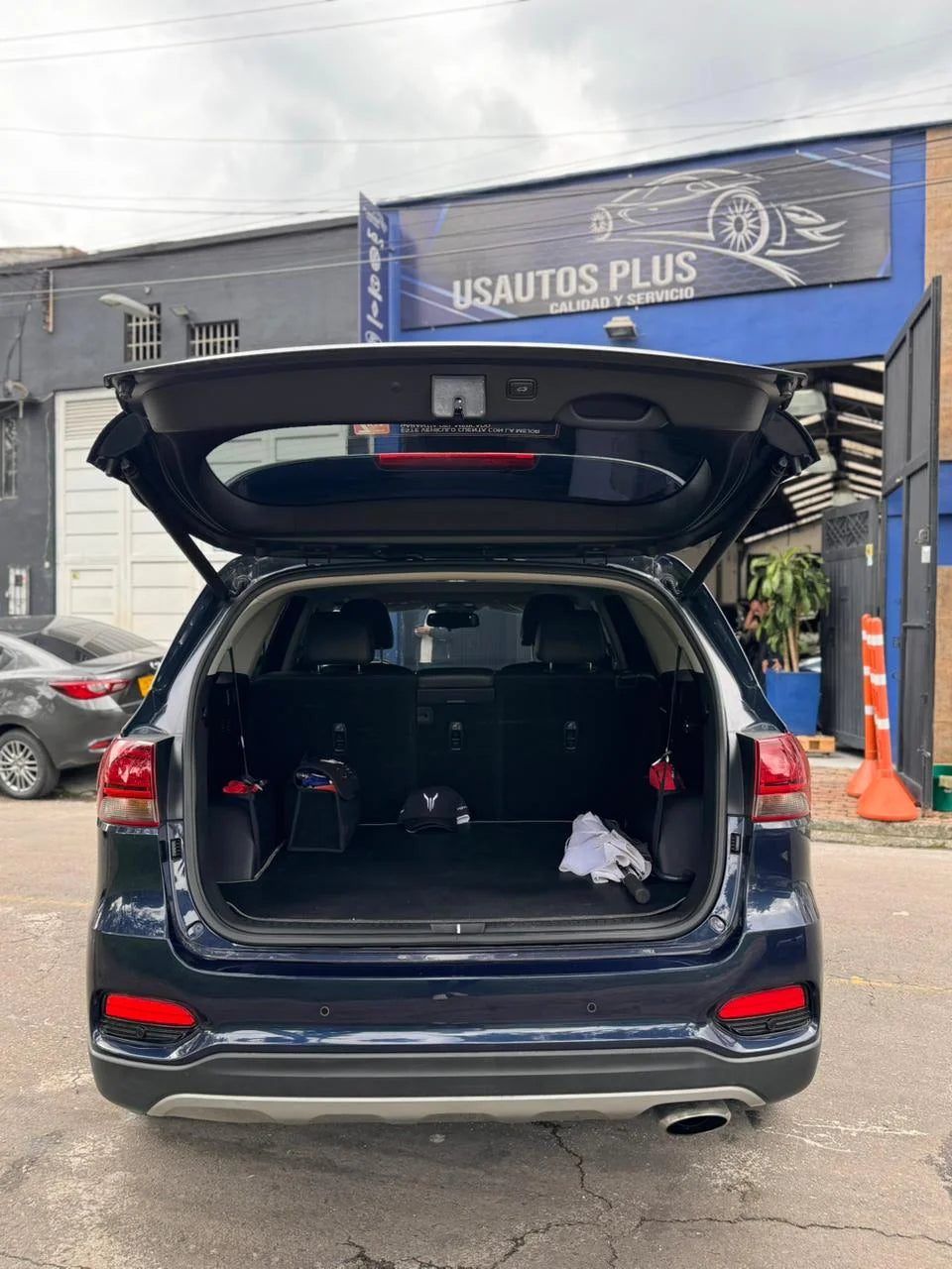 KIA SORENTO 3.3 GASOLINA ZENITH – 7 PUESTOS