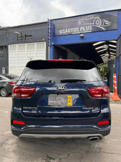 KIA SORENTO 3.3 GASOLINA ZENITH – 7 PUESTOS