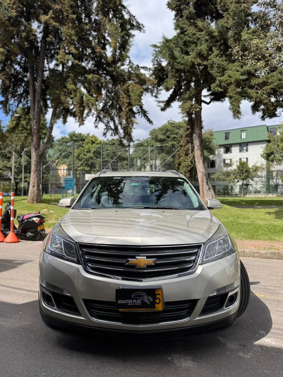 CHEVROLET TRAVERSE LT