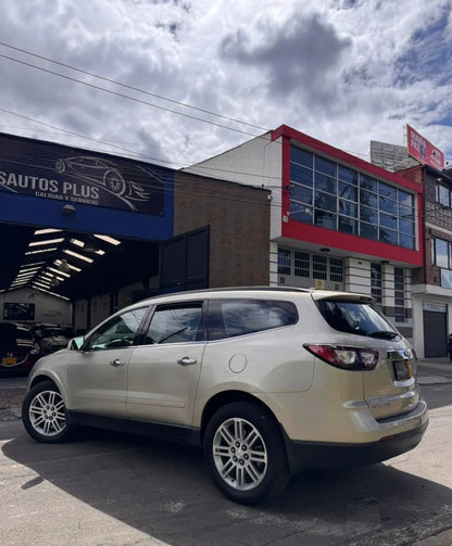 CHEVROLET TRAVERSE LT