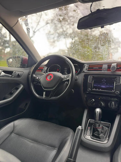 VOLKSWAGEN JETTA HIGHLINE 2.5