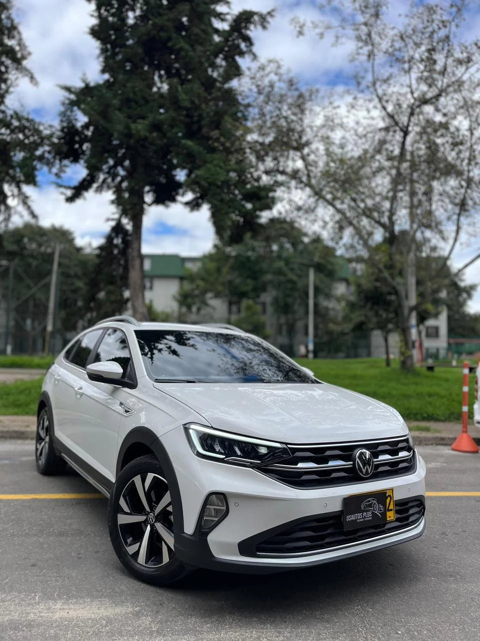 VOLKSWAGEN NIVUS HIGHLINE FULL EQUIPO