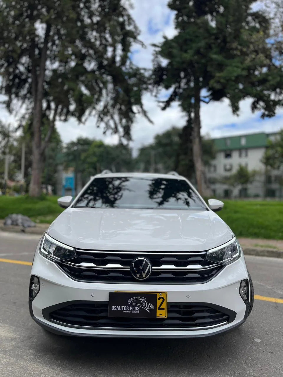 VOLKSWAGEN NIVUS HIGHLINE FULL EQUIPO