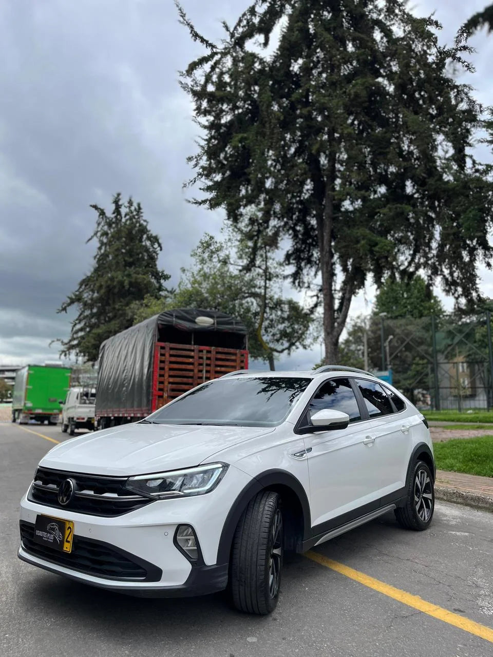 VOLKSWAGEN NIVUS HIGHLINE FULL EQUIPO