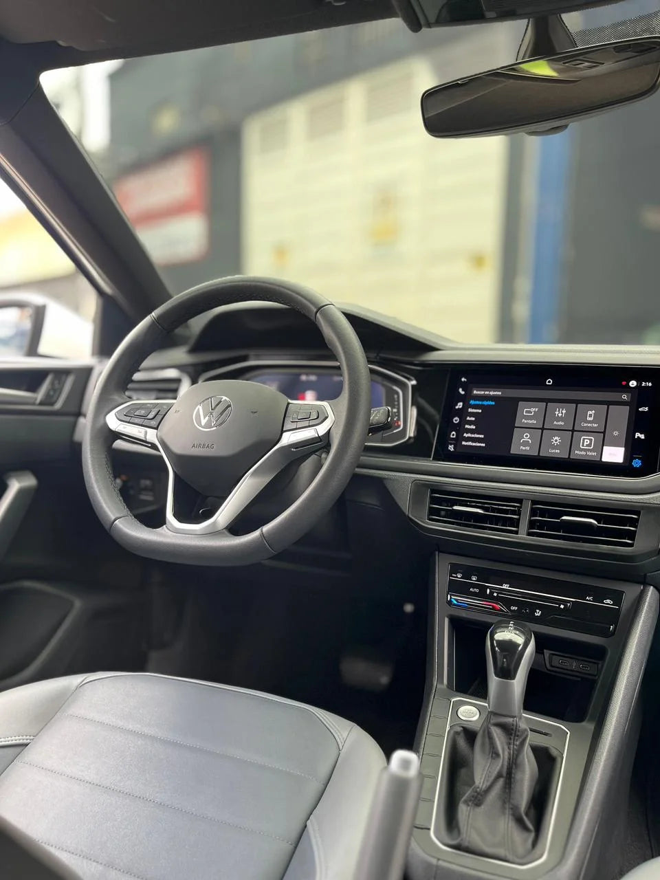 VOLKSWAGEN NIVUS HIGHLINE FULL EQUIPO