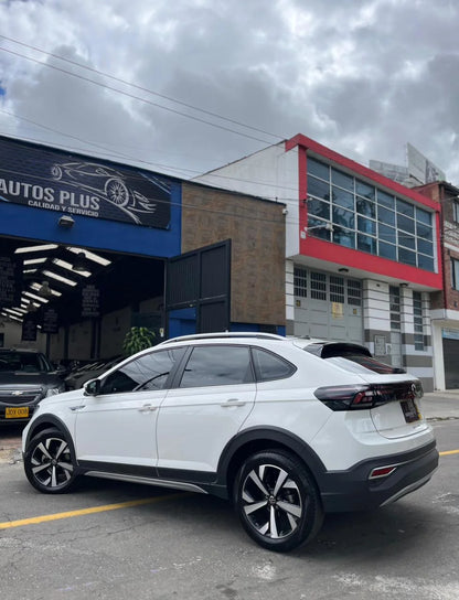 VOLKSWAGEN NIVUS HIGHLINE FULL EQUIPO