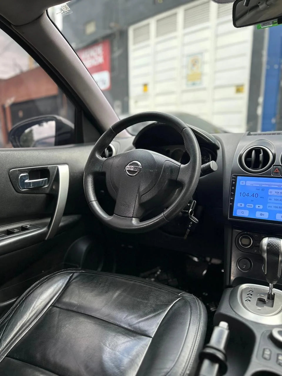 NISSAN QASHQAI 4x4 AUTOMÁTICA