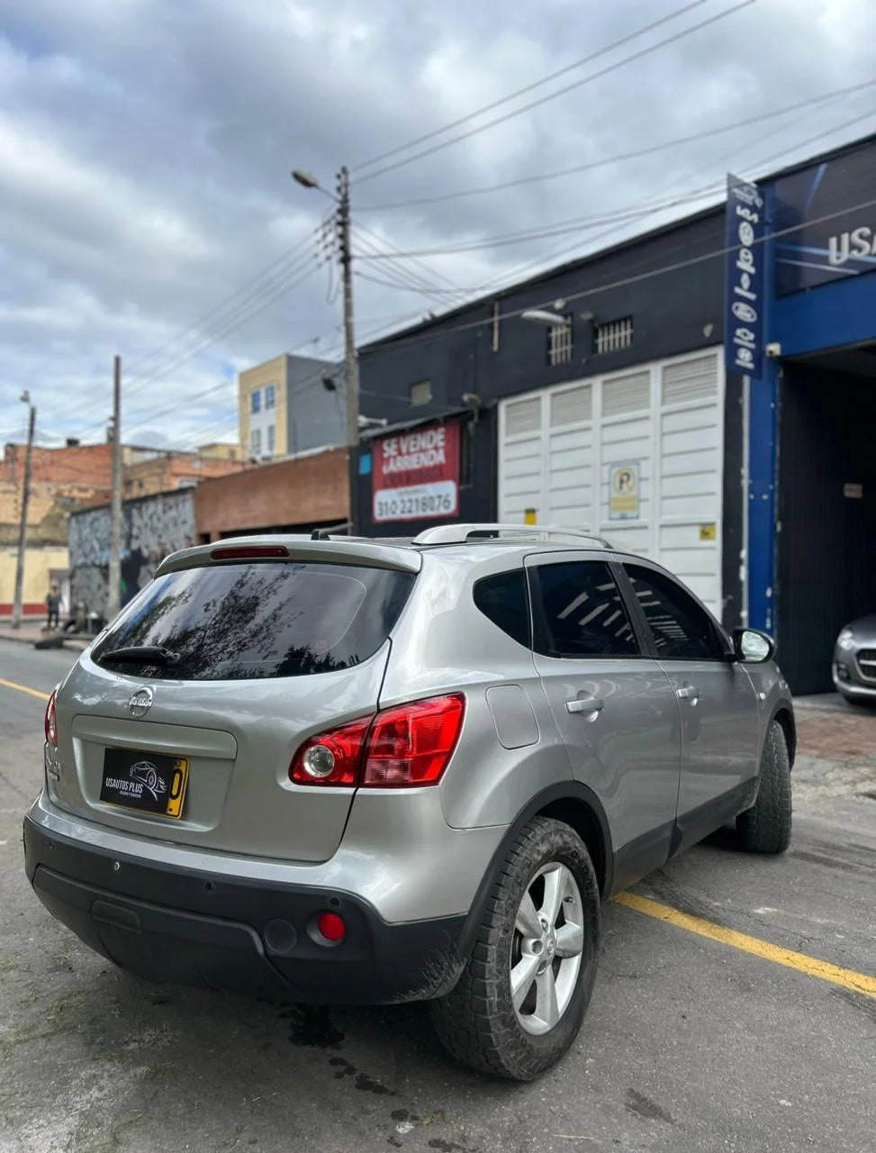 NISSAN QASHQAI 4x4 AUTOMÁTICA